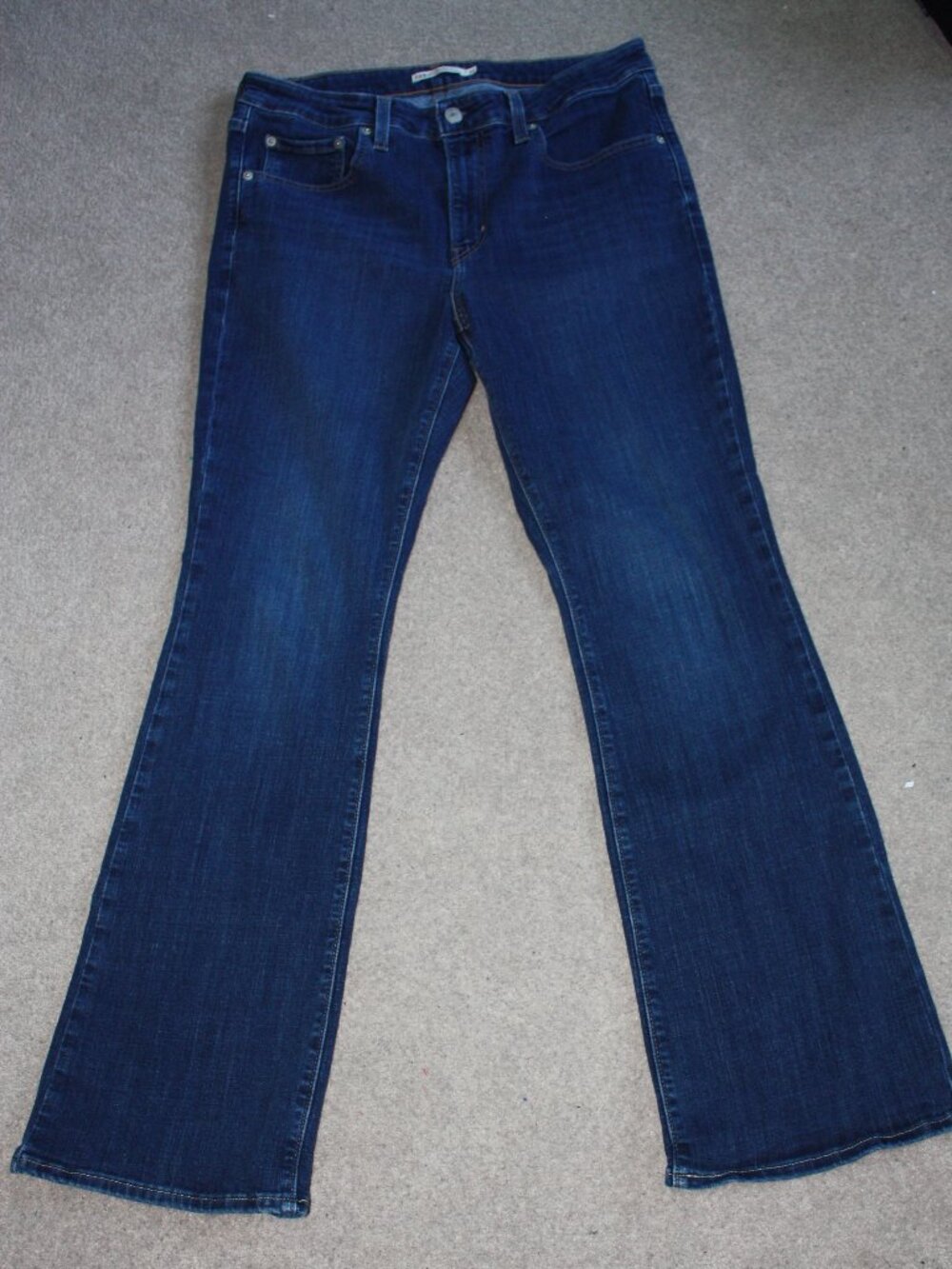 Levi's 725 High Rise Bootcut Jeans Women's 31 Dark Wash Stretch - Picture 5 of 9